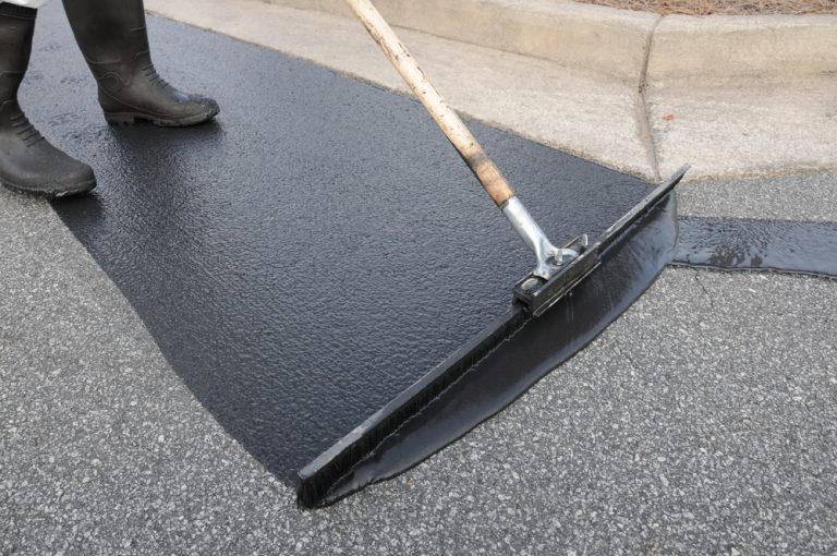 Asphalt Sealing